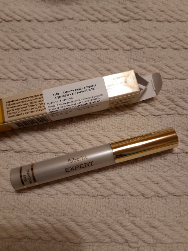 Faberlic Expert, Serum przyspieszające wzrost brwi
