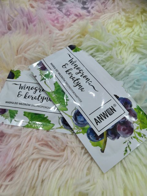 Anwen Maska do włosów średnioporowatych, Winogrona i keratyna