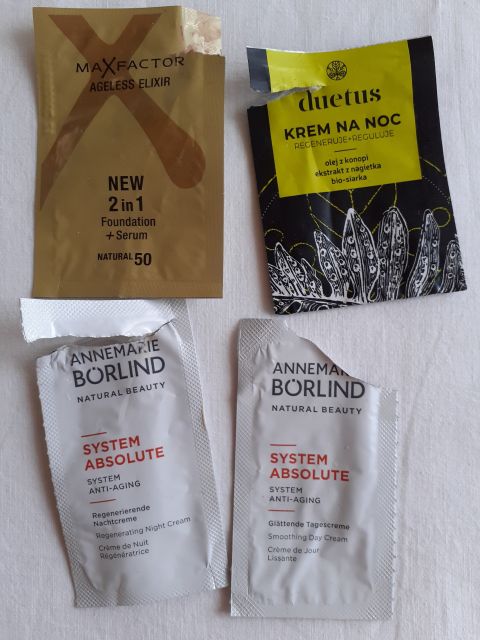 akcja denkowanie! grudzień - kosmetyki w świątecznych opakowaniach i świątecznych kolorach 🎄❄️⛄🎀🎁🎅