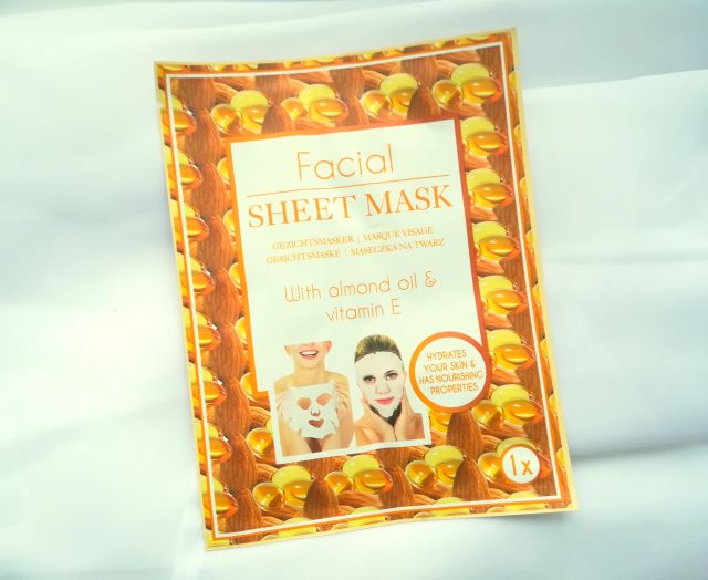 Mascot Europe Maska do twarzy w płacie, Facial Sheet Mask, With Almond Oil & Vitamin E