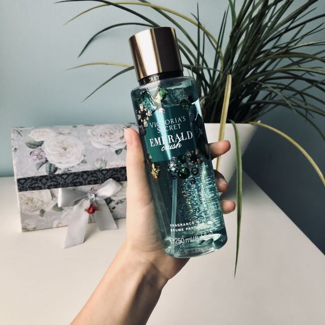 Victoria's Secret Mgiełka do ciała, Emerald Crush