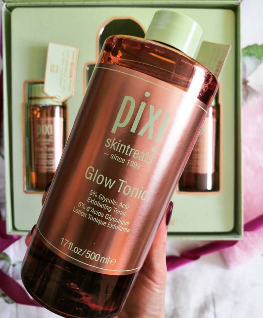 Pixi Tonik do twarzy,  Skintreats, Glow Tonic, 5% Glycolic acid, aloe vera & ginseng