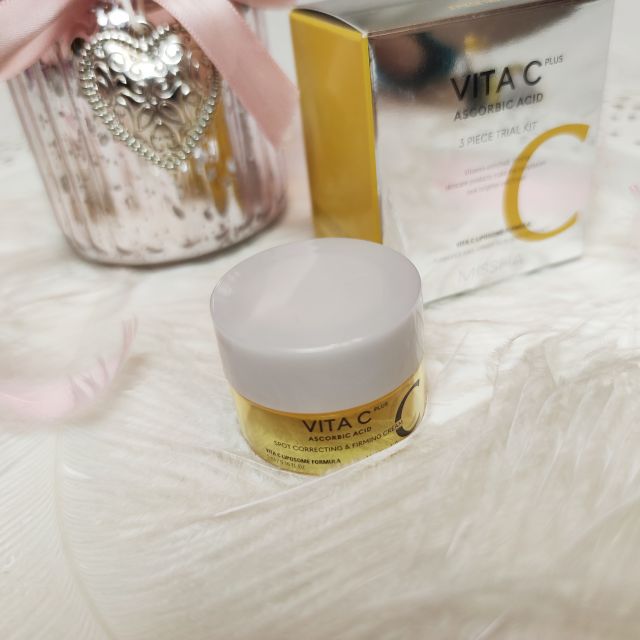 MISSHA Vita C Spot Correcting & Firming Cream