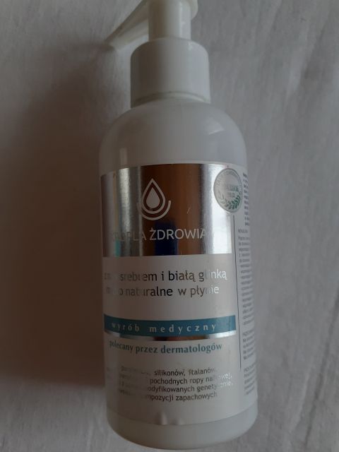 akcja denkowanie! grudzień - kosmetyki w świątecznych opakowaniach i świątecznych kolorach 🎄❄️⛄🎀🎁🎅