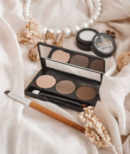 HEAN Eyebrow Proffesional Set, Paletka do brwi