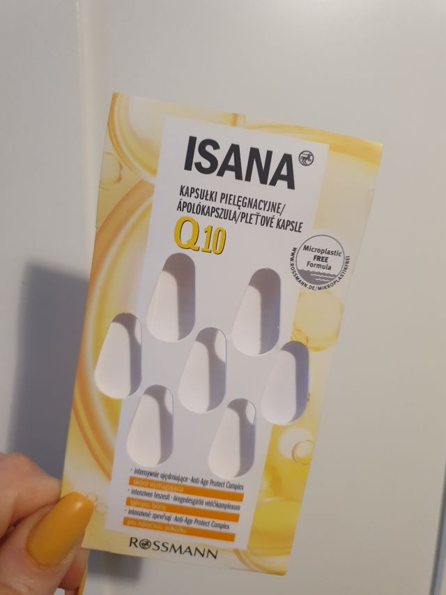 akcja denkowanie! grudzień - kosmetyki w świątecznych opakowaniach i świątecznych kolorach 🎄❄️⛄🎀🎁🎅