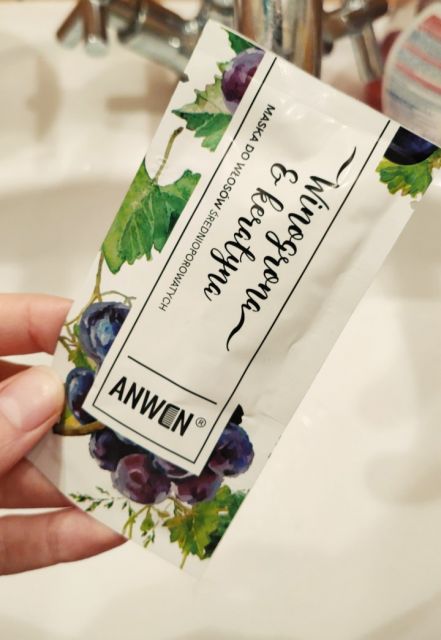 Anwen Maska do włosów średnioporowatych, Winogrona i keratyna