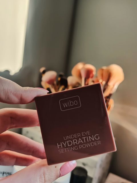 Wibo Under Eye Hydrating, Puder pod oczy, Kolagen