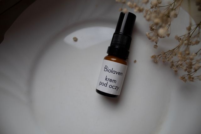 Sylveco Biolaven, Krem pod oczy, Nawilża i odmładza, Olej z pestek winogron & olejek lawendowy