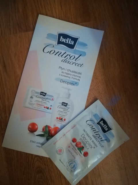 Bella Control Discreet, Płyn do higieny intymnej, Nawilżający, Z ekstraktem z żurawiny