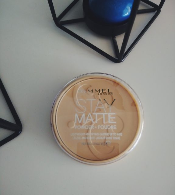 Rimmel Stay Matte, Puder do twarzy, nr 001 Transparent