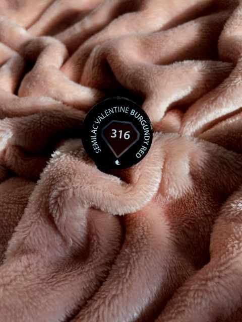 Semilac Lakier hybrydowy, 316 Valentine Burgundy Red 