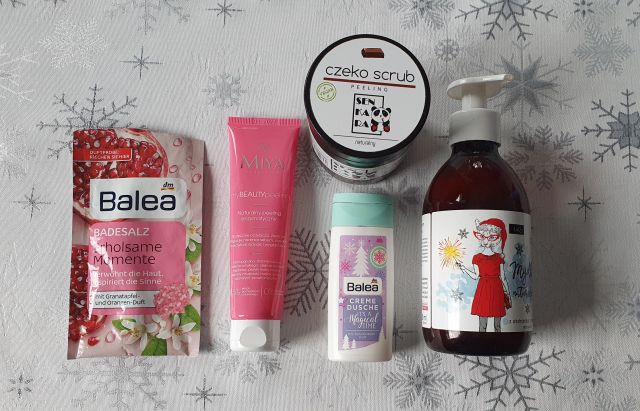 akcja denkowanie! grudzień - kosmetyki w świątecznych opakowaniach i świątecznych kolorach 🎄❄️⛄🎀🎁🎅