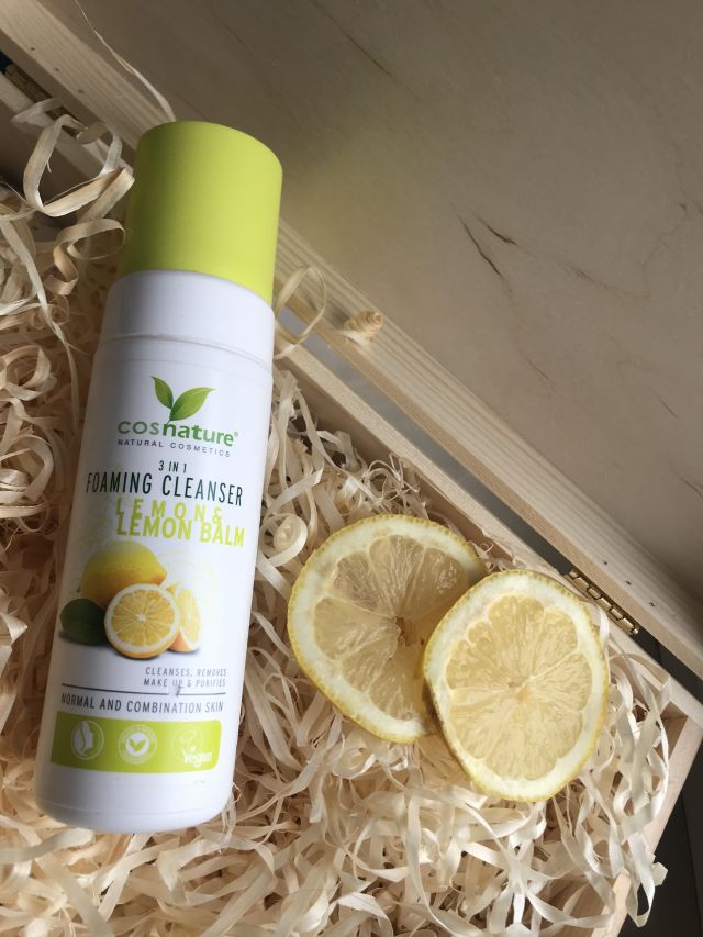 Cosnature Pianka oczyszczająca do twarzy, 3w1 z cytryną i melisą, Naturalna