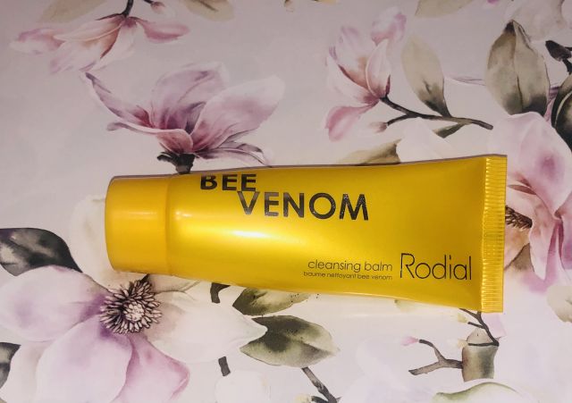 Rodial Żel do twarzy, Oczyszczający, Bee Venom 