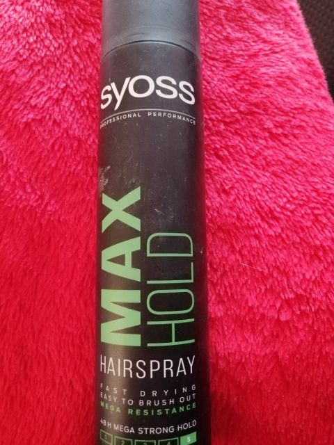 akcja denkowanie! grudzień - kosmetyki w świątecznych opakowaniach i świątecznych kolorach 🎄❄️⛄🎀🎁🎅