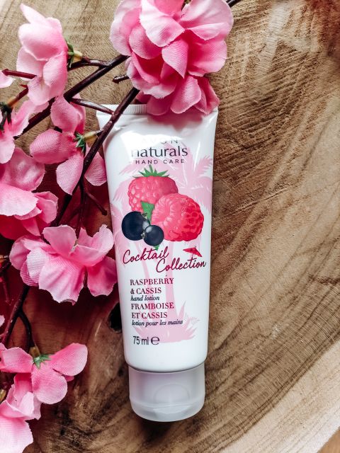 Avon Naturals, Krem do rąk, Coctail Collection, Malina i porzeczka