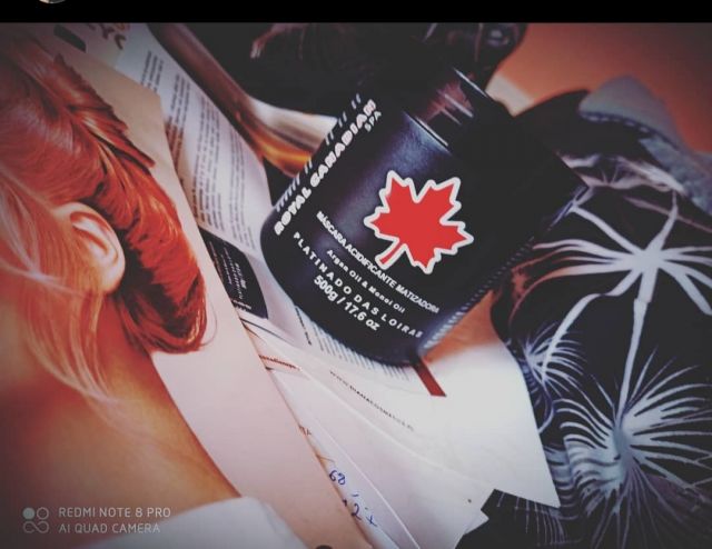 ROYAL CANADIAN  spa Paleta cieni do powiek, Bad Habit