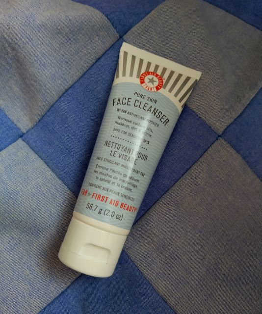 First Aid Beauty Żel do twarzy, Face Cleanser