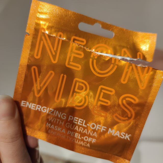 akcja denkowanie! grudzień - kosmetyki w świątecznych opakowaniach i świątecznych kolorach 🎄❄️⛄🎀🎁🎅