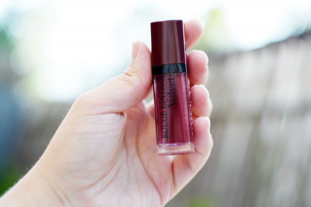 Bourjois Rouge Edition Velvet, Pomadka do ust, nr 24 Dark Cherie