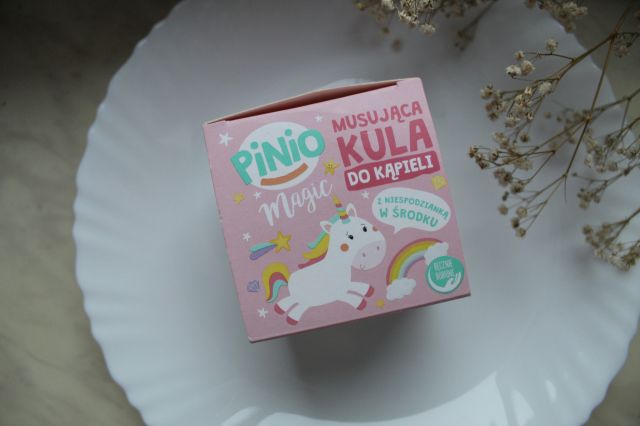 Pinio Magic, Musująca kula do kąpieli, Z niespodzianką