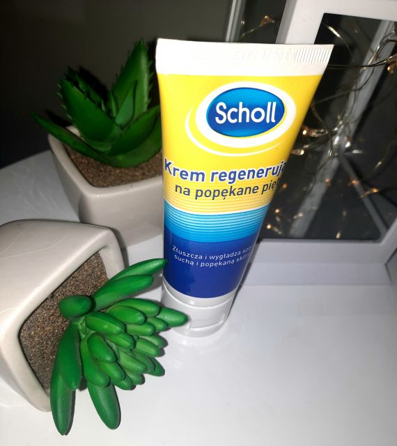 Scholl Krem do stóp, Regenerujący, Popękane pięty