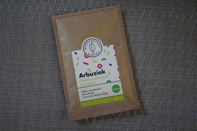 Marba Cosmetics Manufaktura Piękna, Pudrowy pianorób do kąpieli, Arbuziak