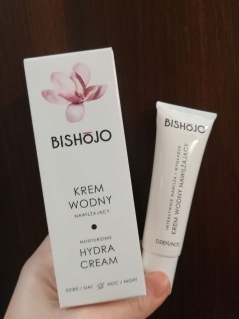 Bishojo Krem wodny nawilżający dzień/noc