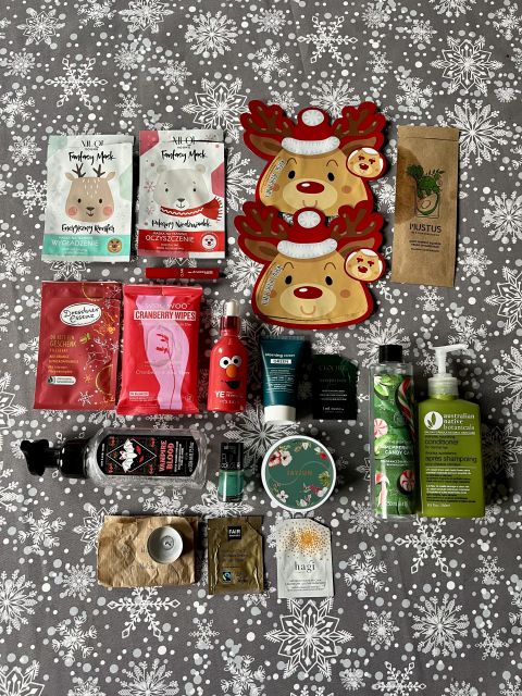 akcja denkowanie! grudzień - kosmetyki w świątecznych opakowaniach i świątecznych kolorach 🎄❄️⛄🎀🎁🎅