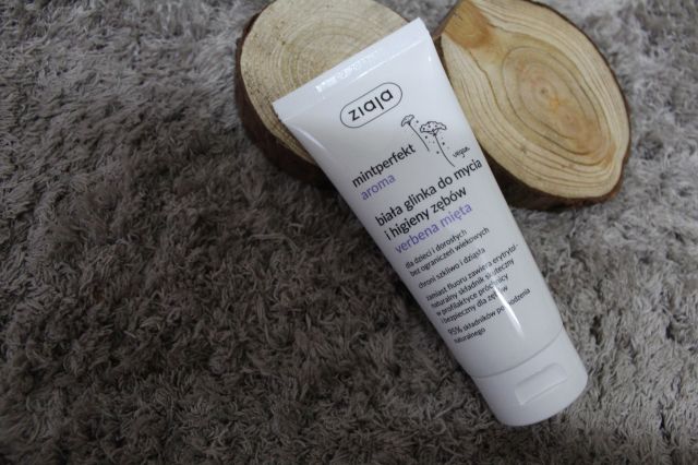 Ziaja Mintperfekt Aroma, Biała glinka do mycia i higieny zębów, Verbena Mięta, chroni szkliwo i dziąsła