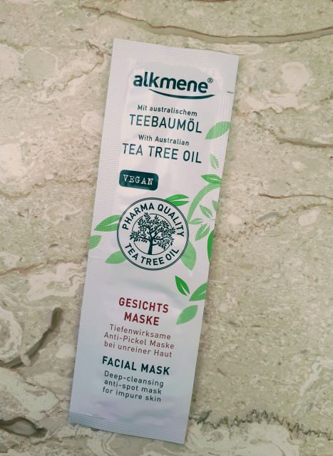 akcja denkowanie! grudzień - kosmetyki w świątecznych opakowaniach i świątecznych kolorach 🎄❄️⛄🎀🎁🎅