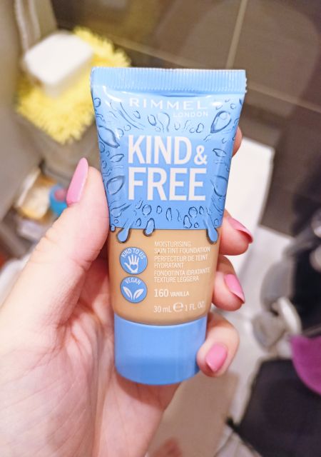 Rimmel Kind &Free, Podkład wegański, odcień 160 Vanilla