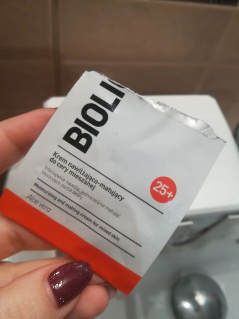 akcja denkowanie! grudzień - kosmetyki w świątecznych opakowaniach i świątecznych kolorach 🎄❄️⛄🎀🎁🎅