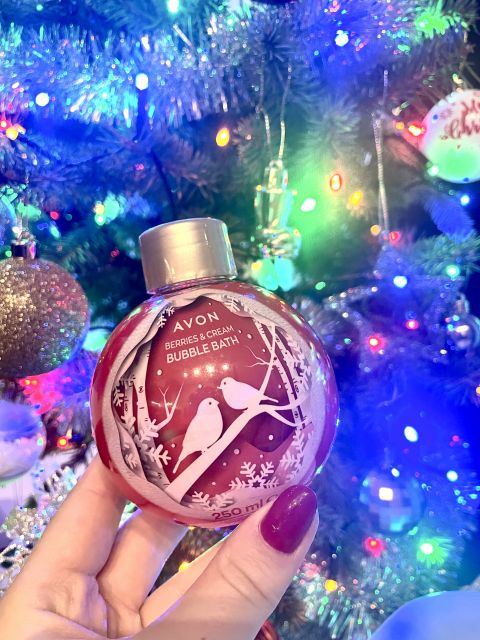 Avon świąteczny płyn czerwony