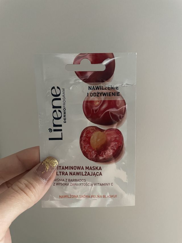 akcja denkowanie! grudzień - kosmetyki w świątecznych opakowaniach i świątecznych kolorach 🎄❄️⛄🎀🎁🎅