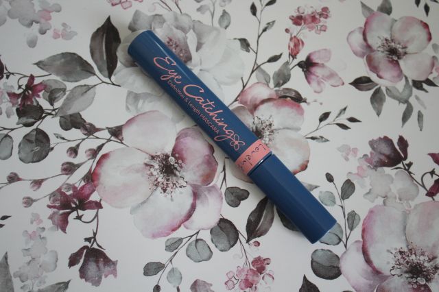 Lovely Tusz do rzęs, Wydłużający, Eye Catching, Deep Black 