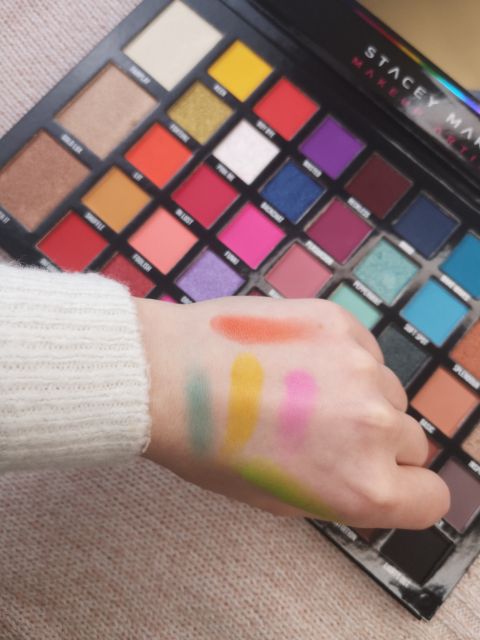 BPerfect Cosmetics Stacey Marie Carnival, XL Pro Palette, Paleta cieni do powiek