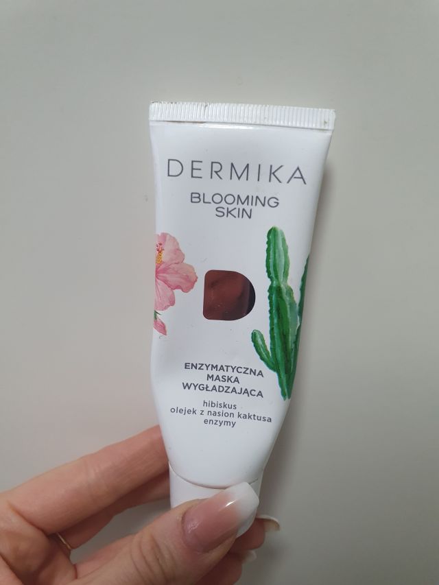 akcja denkowanie! grudzień - kosmetyki w świątecznych opakowaniach i świątecznych kolorach 🎄❄️⛄🎀🎁🎅