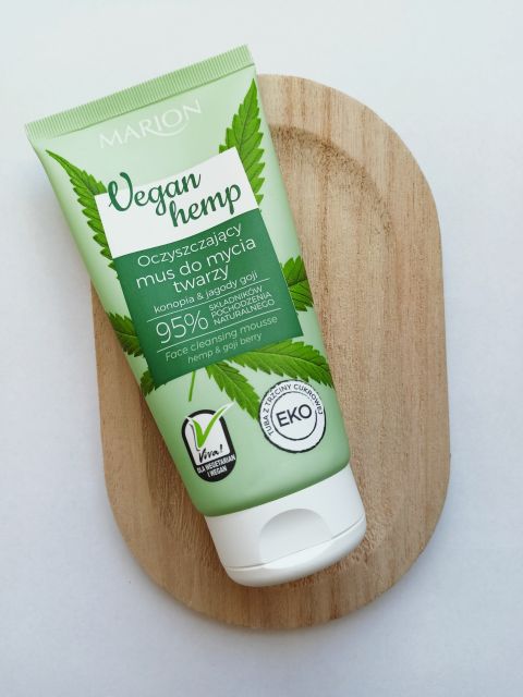 Marion Vegan Hemp, Mus do mycia twarzy, Oczyszczający, Konopia i jagody acai