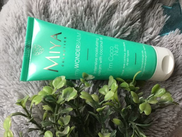 Miya Cosmetics myWONDERbalm, I'm Coco Nuts, Krem do twarzy, Intensywnie nawilżający, Olejek kokosowy