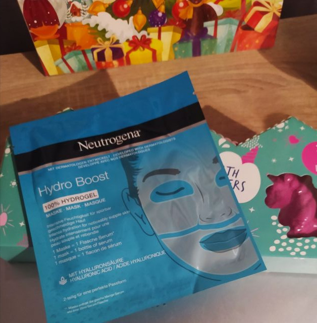 Hydro Boost, Hydrożelowa maska do twarz neutrogena.