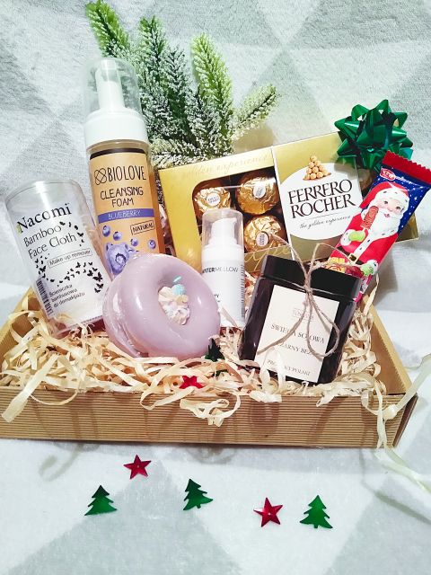 Kosmetyczny prezent świąteczny