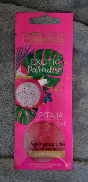 Bielenda Exotic Paradise, Peelingujący żel do kąpieli i pod prysznic, Ujędrniający, Pitaja