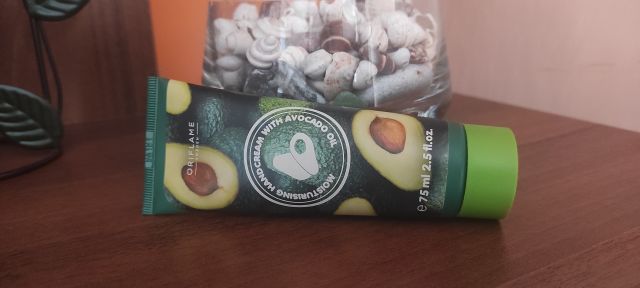 Oriflame Krem do rąk, Nawilżający, Z olejkiem z awokado