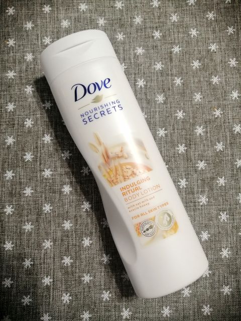 Dove Nourishing Secrets, Balsam do ciała, Indulging Ritual, Oat Milk & Honey