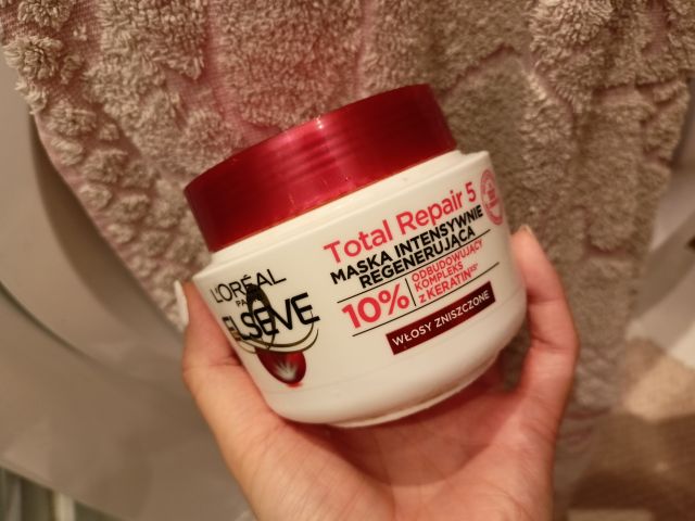 akcja denkowanie! grudzień - kosmetyki w świątecznych opakowaniach i świątecznych kolorach 🎄❄️⛄🎀🎁🎅