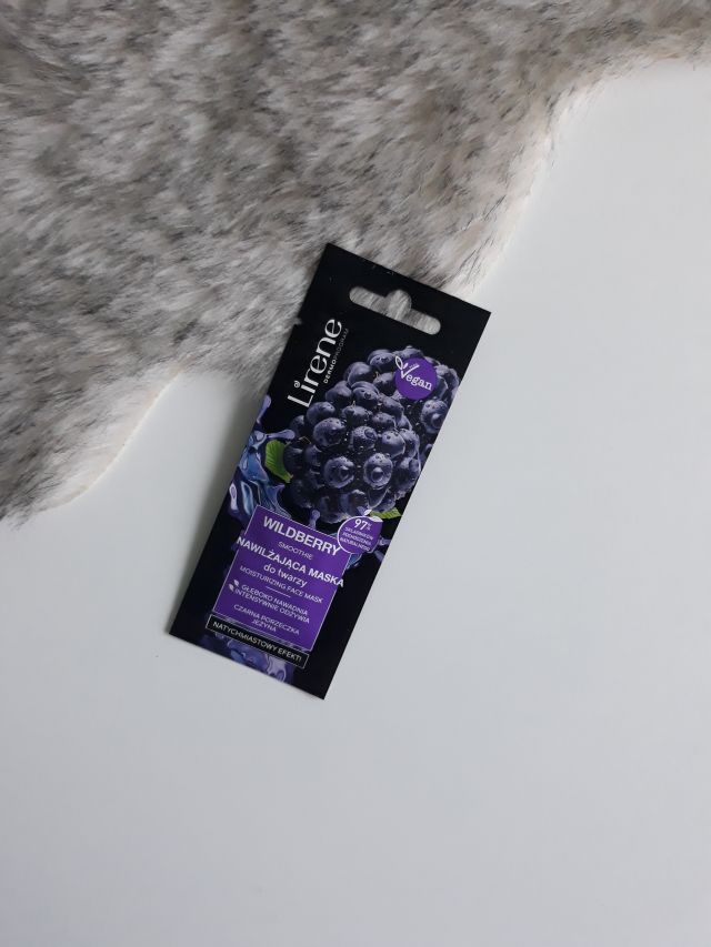 Lirene Nawilżająca maska Owocowe smoothie, Wildberry