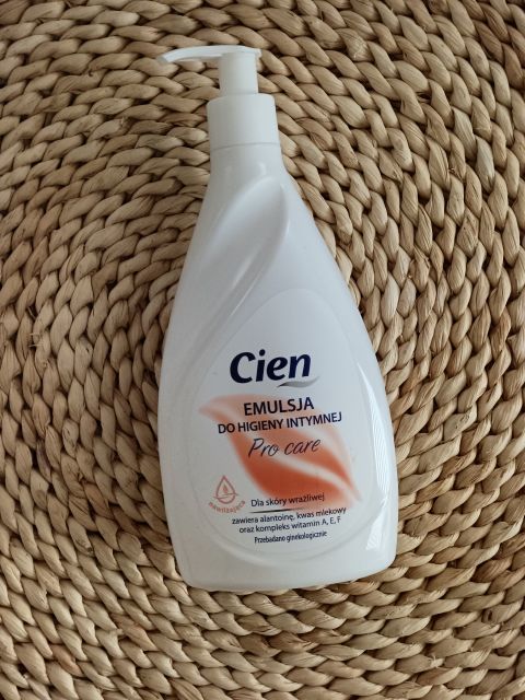 akcja denkowanie! grudzień - kosmetyki w świątecznych opakowaniach i świątecznych kolorach 🎄❄️⛄🎀🎁🎅