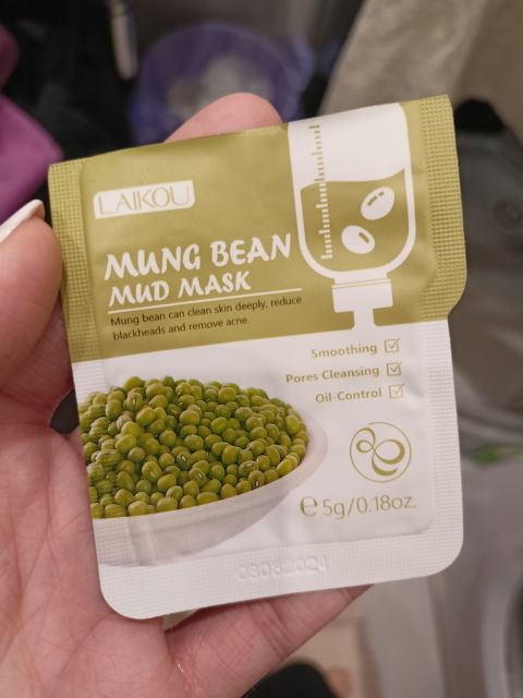 akcja denkowanie! grudzień - kosmetyki w świątecznych opakowaniach i świątecznych kolorach 🎄❄️⛄🎀🎁🎅